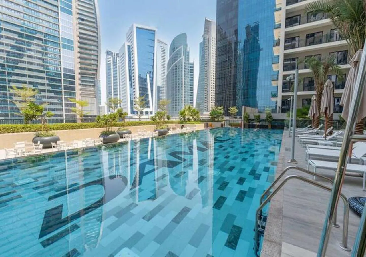 Keyrock Living - Lakeview Luxury In Zada Tower Dubai United Arab Emirates